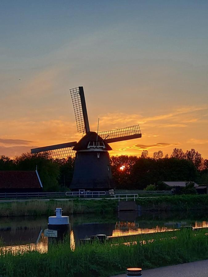 Holiday Home Canal View Alkmaar Eksteriør bilde